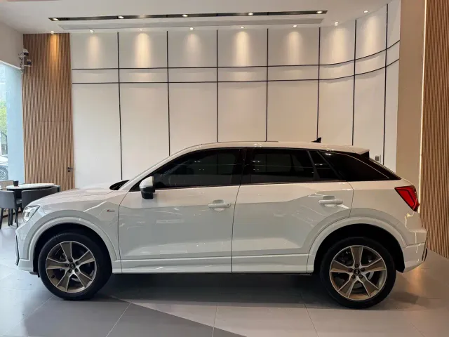 Audi Audi Q2L 2022 35 TFSI Fashion Dynamic — Фото автомобиля 4