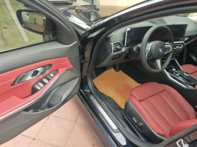 BMW i3 — Фото автомобиля 15
