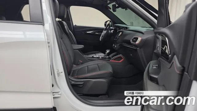 ChevroletGMDaewoo Trailblazer Trailblazer 1.3 турбо 4WD — Фото автомобиля 26