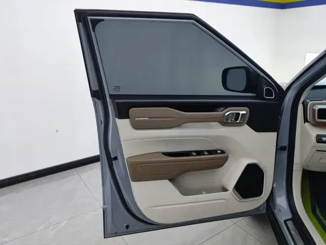 Geely ICON — Фото автомобиля 7