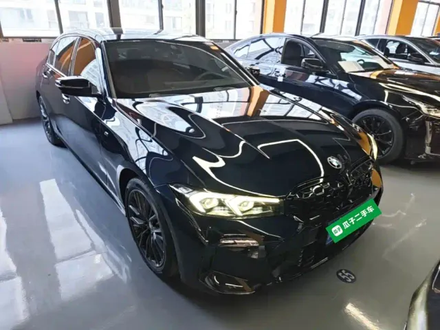 BMW 3 Series — Фото автомобиля 3