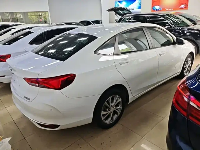 Buick Verano — Фото автомобиля 6