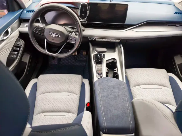 Geely Xingrui — Фото автомобиля 5