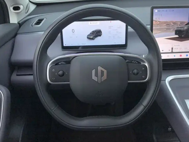 Leapmotor C16 — Фото автомобиля 15