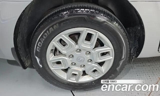 Hyundai Staria — Фото автомобиля 5