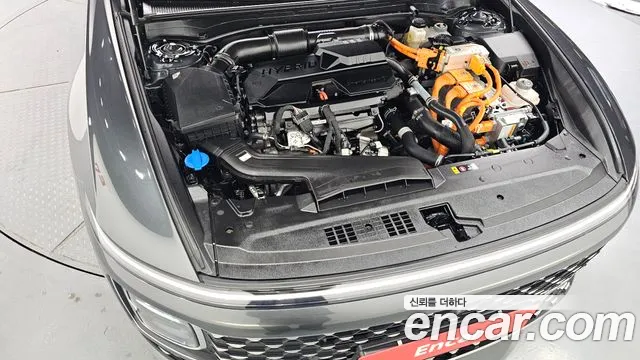 Hyundai Grandeur GN7 — Фото автомобиля 9