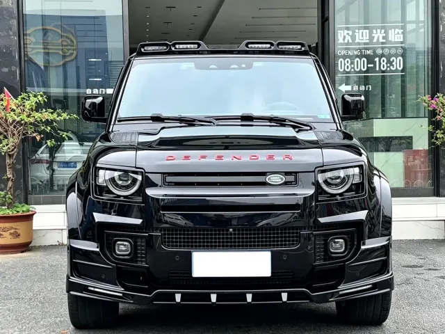 Land Rover Defender — Фото автомобиля 2