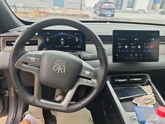BYD Qin PLUS — Фото автомобиля 10