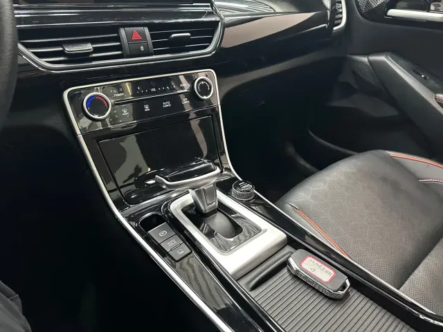 Kia Seltos — Фото автомобиля 18