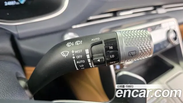 Genesis GV80 — Фото автомобиля 27