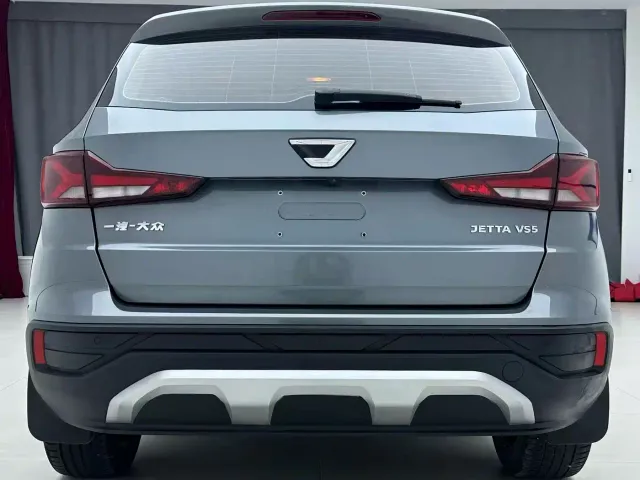 Jetta VS5 — Фото автомобиля 5