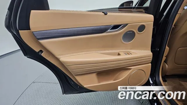 Genesis G80 RG3 — Фото автомобиля 14