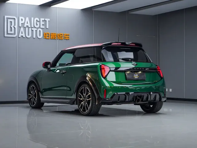 MINI John Cooper Works — Фото автомобиля 4