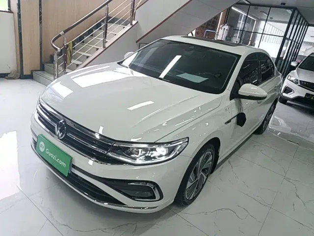 Фотография автомобиля — Volkswagen Bora