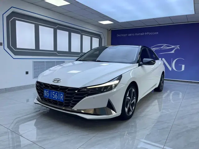 Фотография автомобиля — Hyundai Elantra