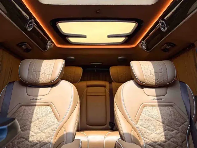 Mercedes-Benz V-Class — Фото автомобиля 15
