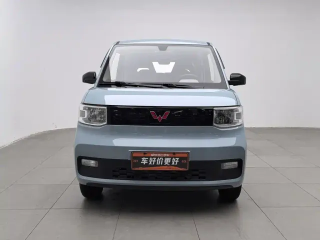 Wuling Hongguang Mini EV — Фото автомобиля 3