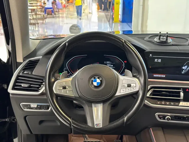 BMW X5 — Фото автомобиля 16