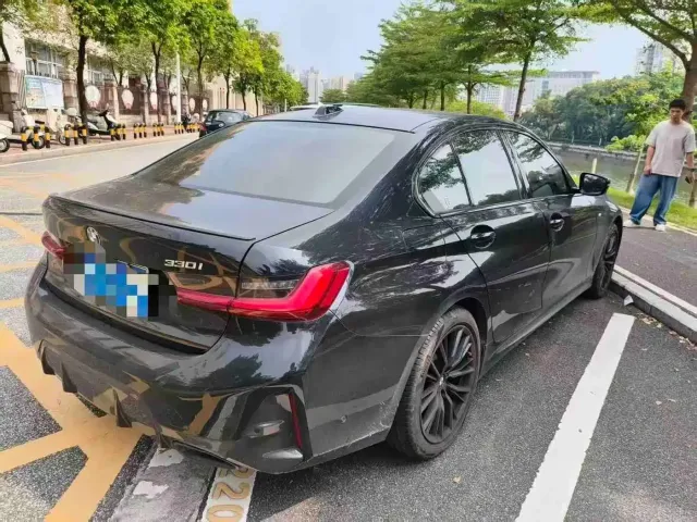 BMW 3 Series — Фото автомобиля 2