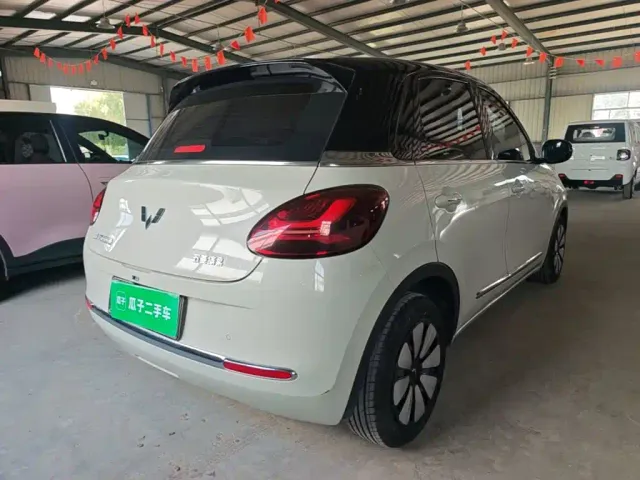 Wuling Bingo — Фото автомобиля 6