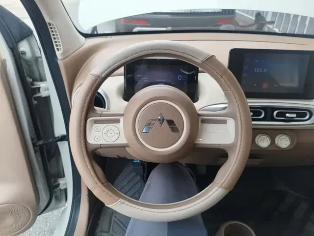 Wuling Hongguang Mini EV — Фото автомобиля 10