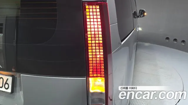 Hyundai Staria Staria — Фото автомобиля 23