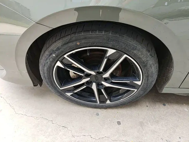 Geely Binrui — Фото автомобиля 22