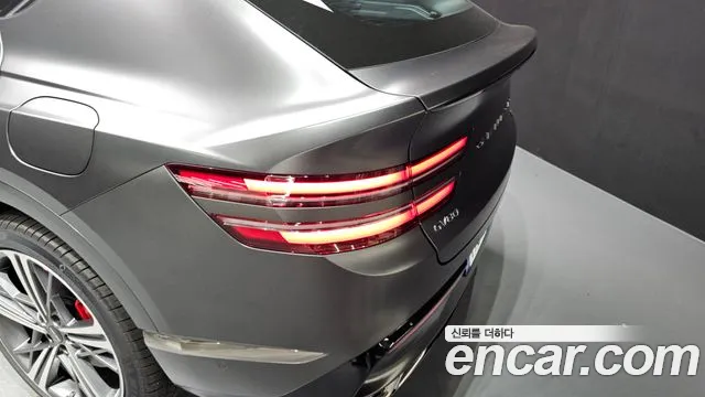Genesis GV80 — Фото автомобиля 22