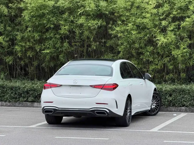 Mercedes-Benz C-Class — Фото автомобиля 9