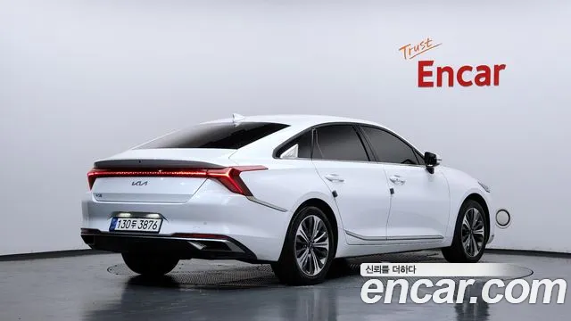 Kia K8 — Фото автомобиля 2