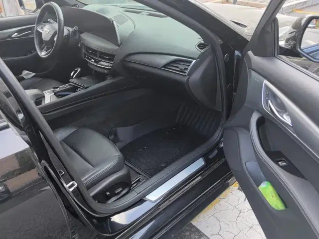 Cadillac CT5 — Фото автомобиля 8