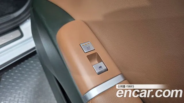 Hyundai Grandeur GN7 — Фото автомобиля 25