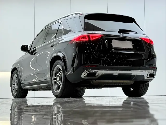 Mercedes-Benz GLE-Class — Фото автомобиля 15