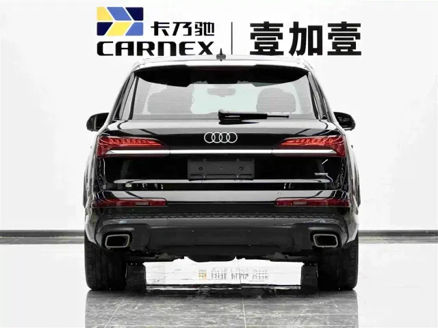 Audi Q7 — Фото автомобиля 5