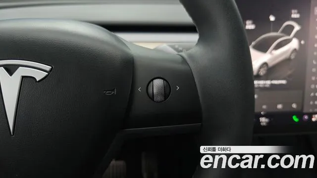 Tesla Model Y Модель Y — Фото автомобиля 8