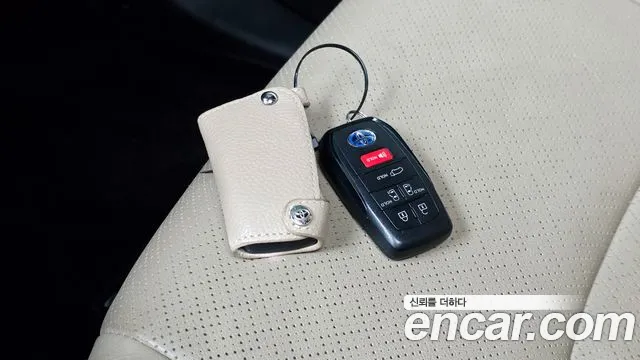 Toyota Sienna 4th Gen — Фото автомобиля 23