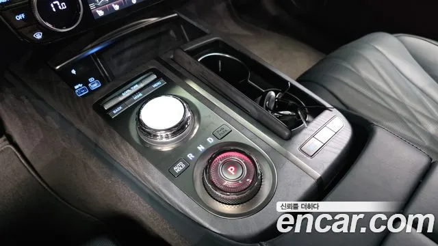 Genesis G80 Electrified G80 (RG3) — Фото автомобиля 9
