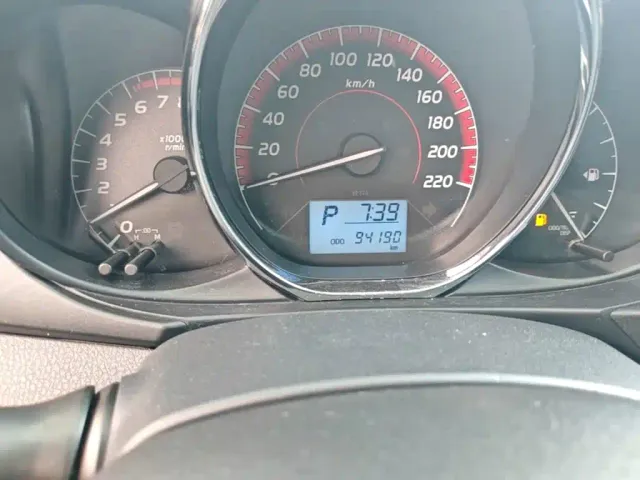 Toyota Vios — Фото автомобиля 16
