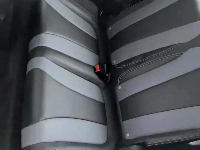 Roewe Clever — Фото автомобиля 15