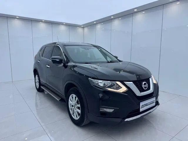 Nissan X-Trail — Фото автомобиля 3