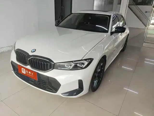Фотография автомобиля — BMW 3 Series
