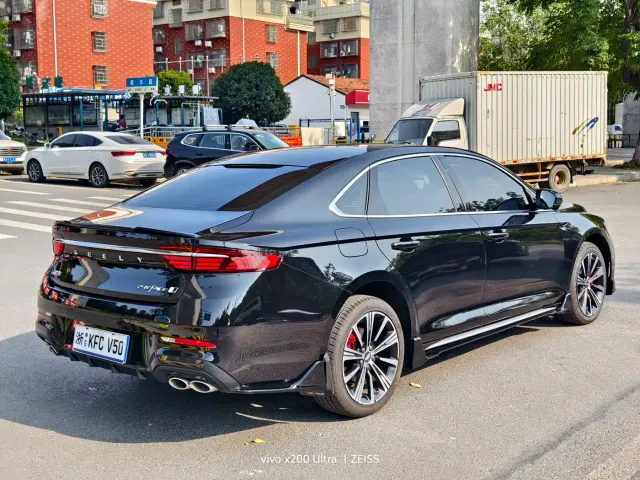 Geely Xingrui — Фото автомобиля 12