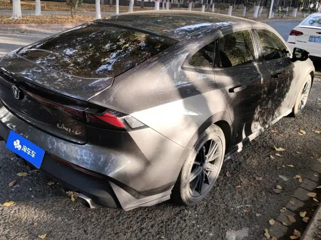 Changan UNI-V — Фото автомобиля 3