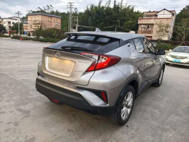 Toyota IZOA — Фото автомобиля 8