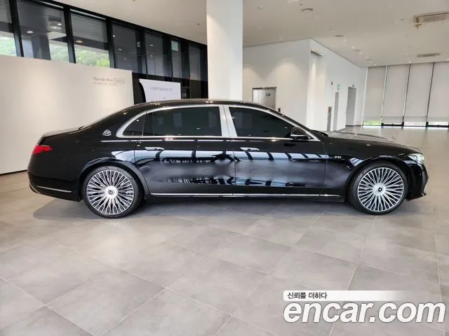 Mercedes-Benz S-Class — Фото автомобиля 9