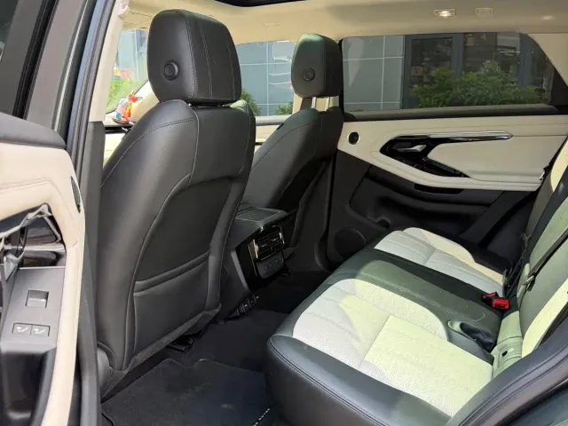 Land Rover Range Rover Evoque — Фото автомобиля 8
