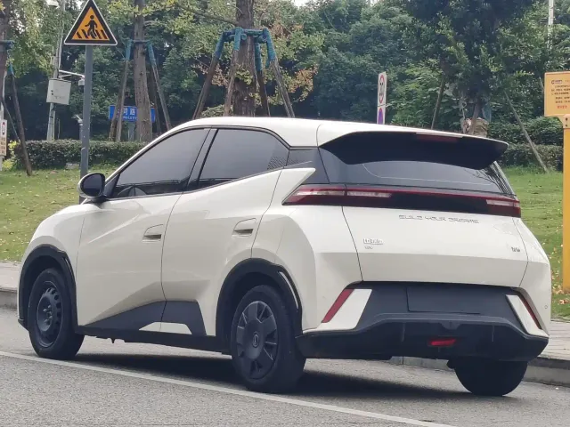 BYD Seagull — Фото автомобиля 16