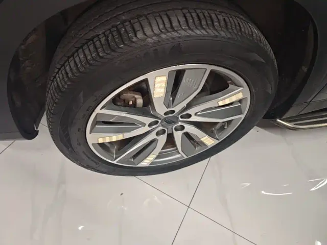 Geely Haoyue — Фото автомобиля 22