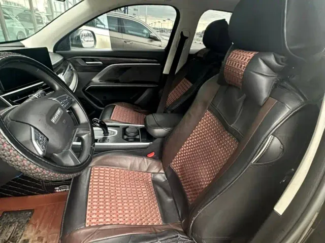 Haval H6 — Фото автомобиля 11