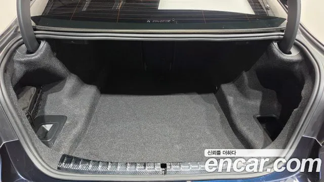 BMW 5 Series G30 — Фото автомобиля 20